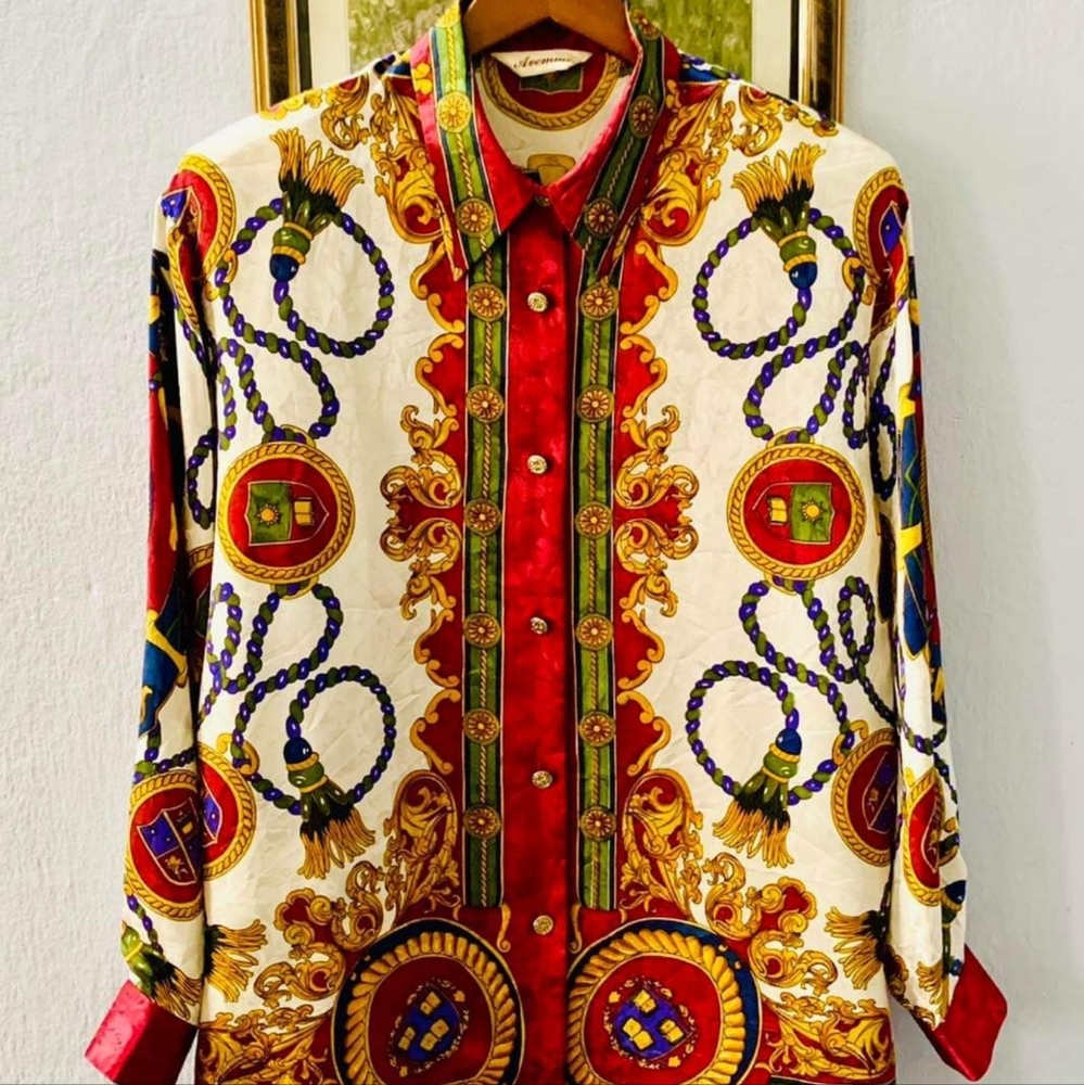 Royal button down shirt, size M